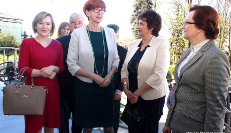 Starachowice. Minister Rafalska wizytowała powiatowe placówki