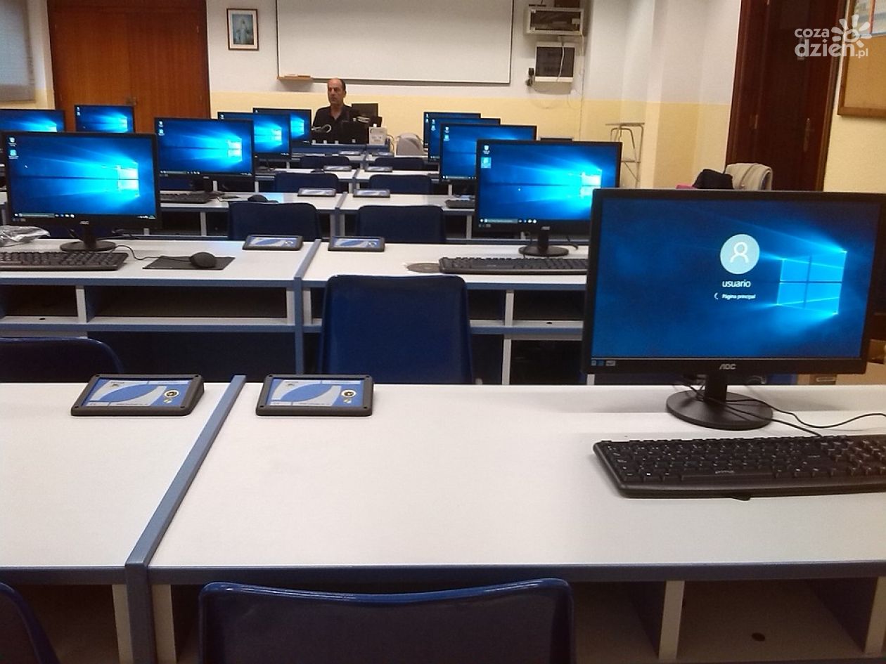 31 szkół podstawowych z Radomia otrzyma laptopy 