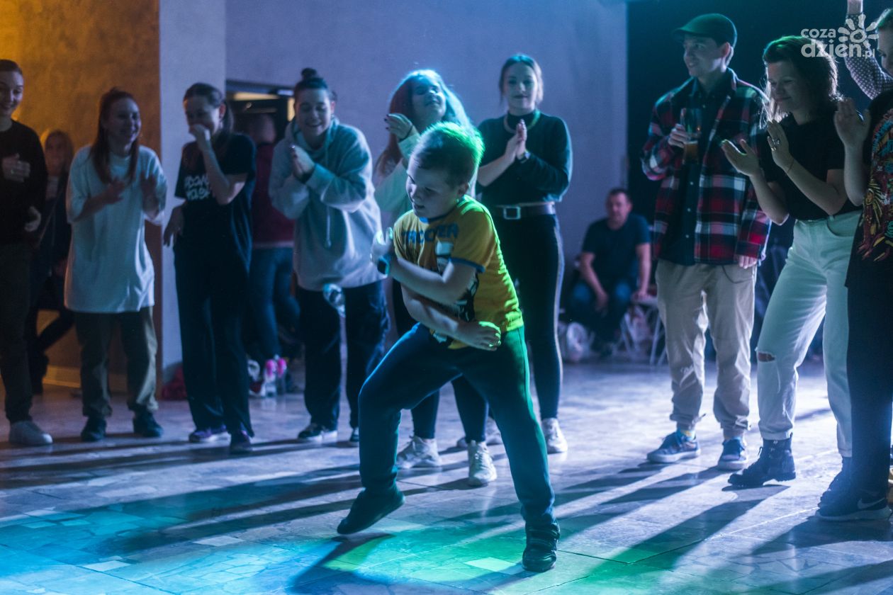 Freestyle dance session z Radomskim Kolektywem w Amfiteatrze (zdjęcia)