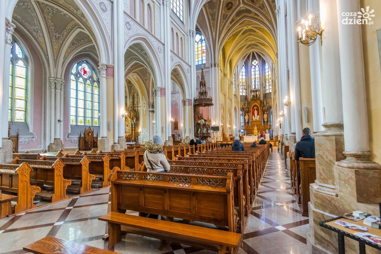 Transmisja mszy z katedry