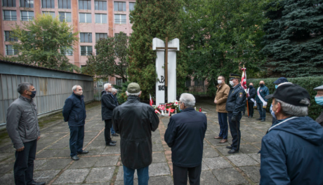 Uczcili pamięć zamordowanych pracowników Fabryki Broni