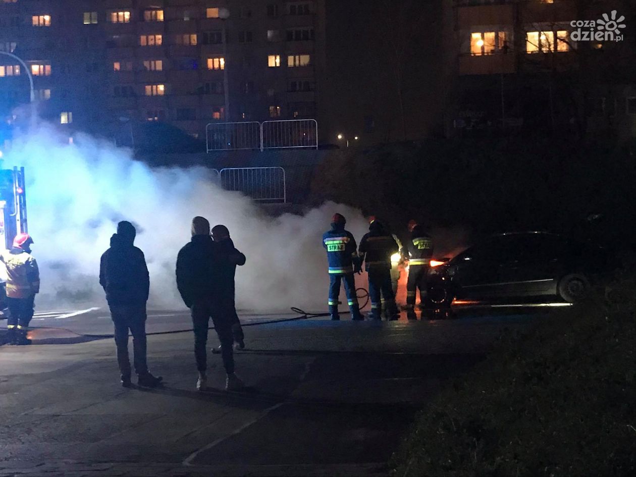 Pożar samochodu przy ul. Gagarina