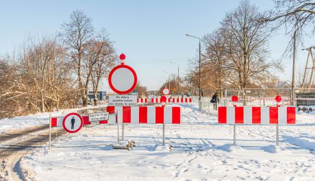 Zamknięty wiadukt na ul. Kozienickiej (zdjęcia)