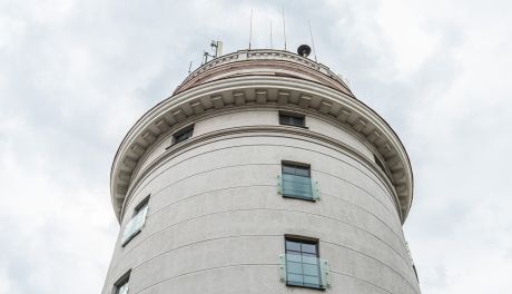 Spacerkiem po Radomiu. Wieża ciśnień przy ul. Słowackiego (zdjęcia)