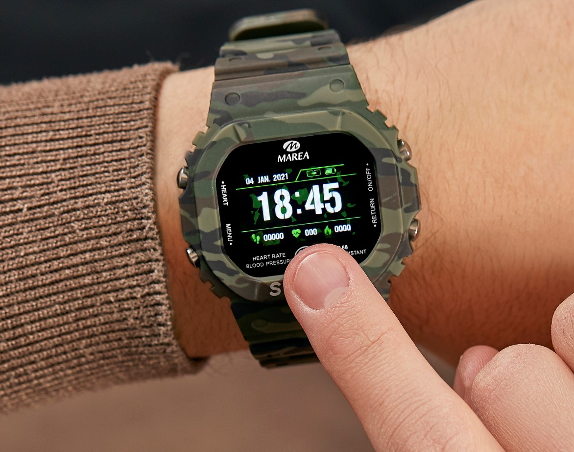 marea-smartwatch-meski-nadgarstek