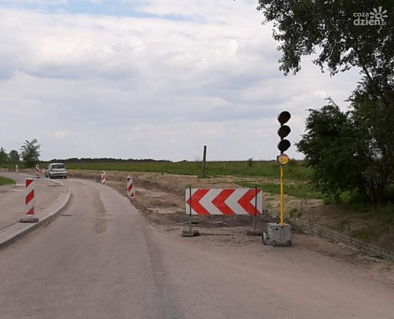 Dodatkowe prace przy przebudowie drogi w Piastowie. Z czego wynika opóźnienie?