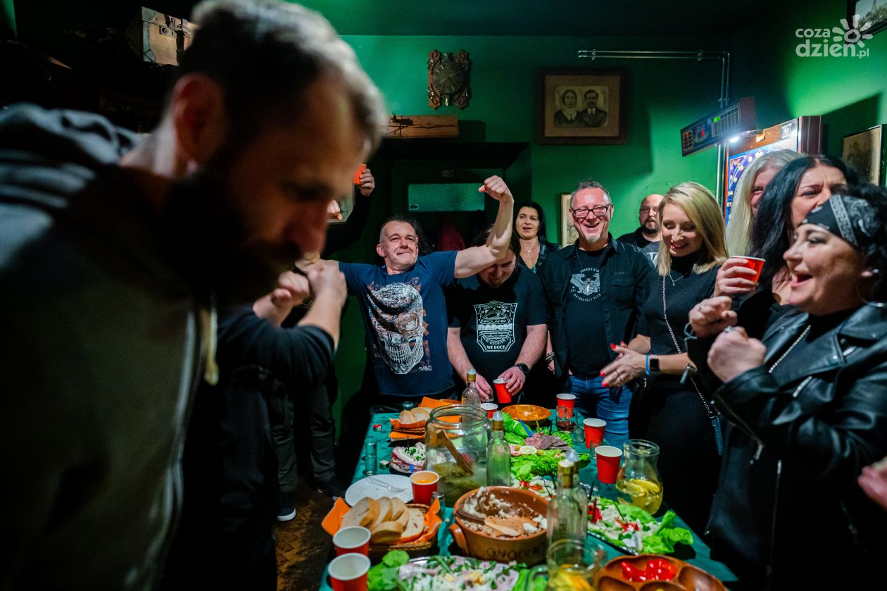 Zespół Scream podziękował radomskim muzykom za udział w teledysku (zdjęcia)