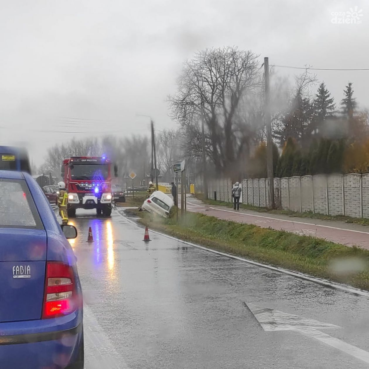 Zderzenie dwóch aut na ulicy Radomskiej w Przytyku