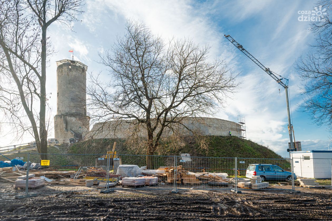 Prace na zamku w Iłży. Jest dotacja z województwa, są plany dla turystów