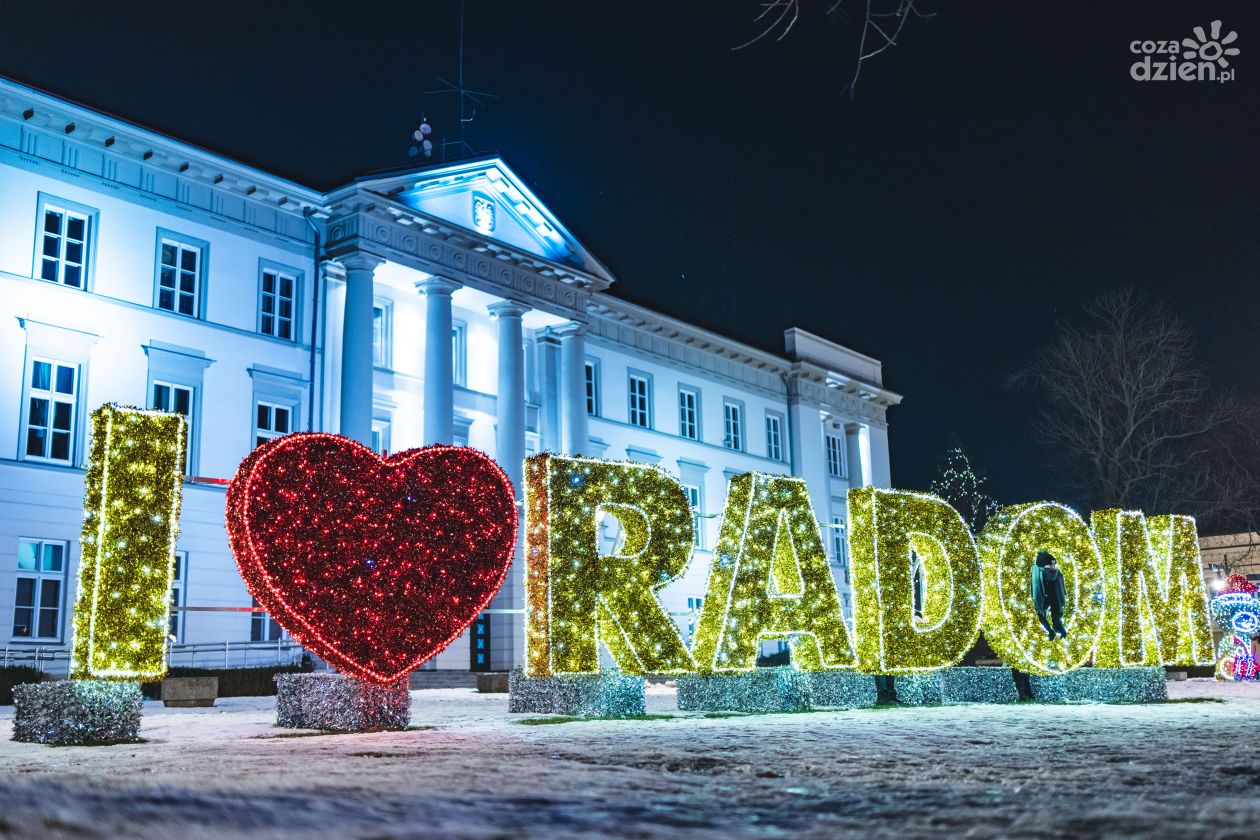 Świąteczne iluminacje na ulicach Radomia (zdjęcia)