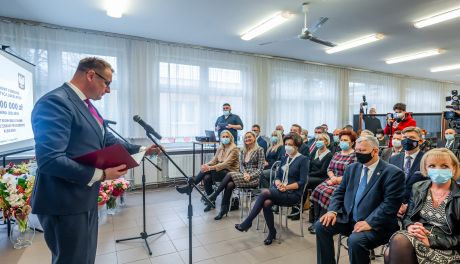 Otwarcie nowej stołówki w Jedlińsku (zdjęcia)