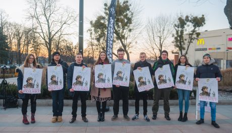 Młodzież Wszechpolska zaprasza do udziału w kampanii społecznej "Kocham Polskę" (zdjęcia)