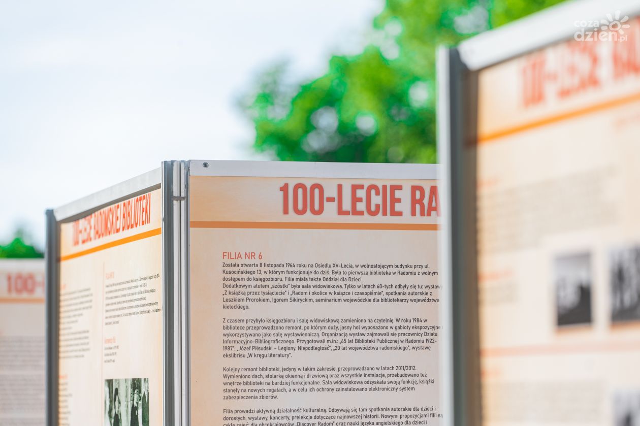 Wystawa z okazji 100-lecia radomskiej biblioteki (zdjęcia)