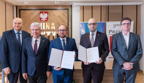 Podpisanie umowy na budowę jazu w Przytyku (zdjęcia)