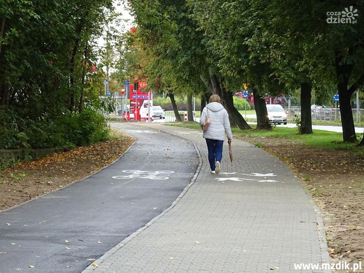 Nowa ścieżka rowerowa i chodnik przy ul. Limanowskiego