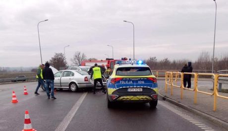 Wypadek w Krogulczy. 30-latka w szpitalu