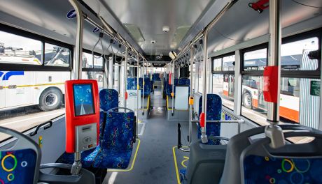 Nowe zapowiedzi głosowe w autobusach