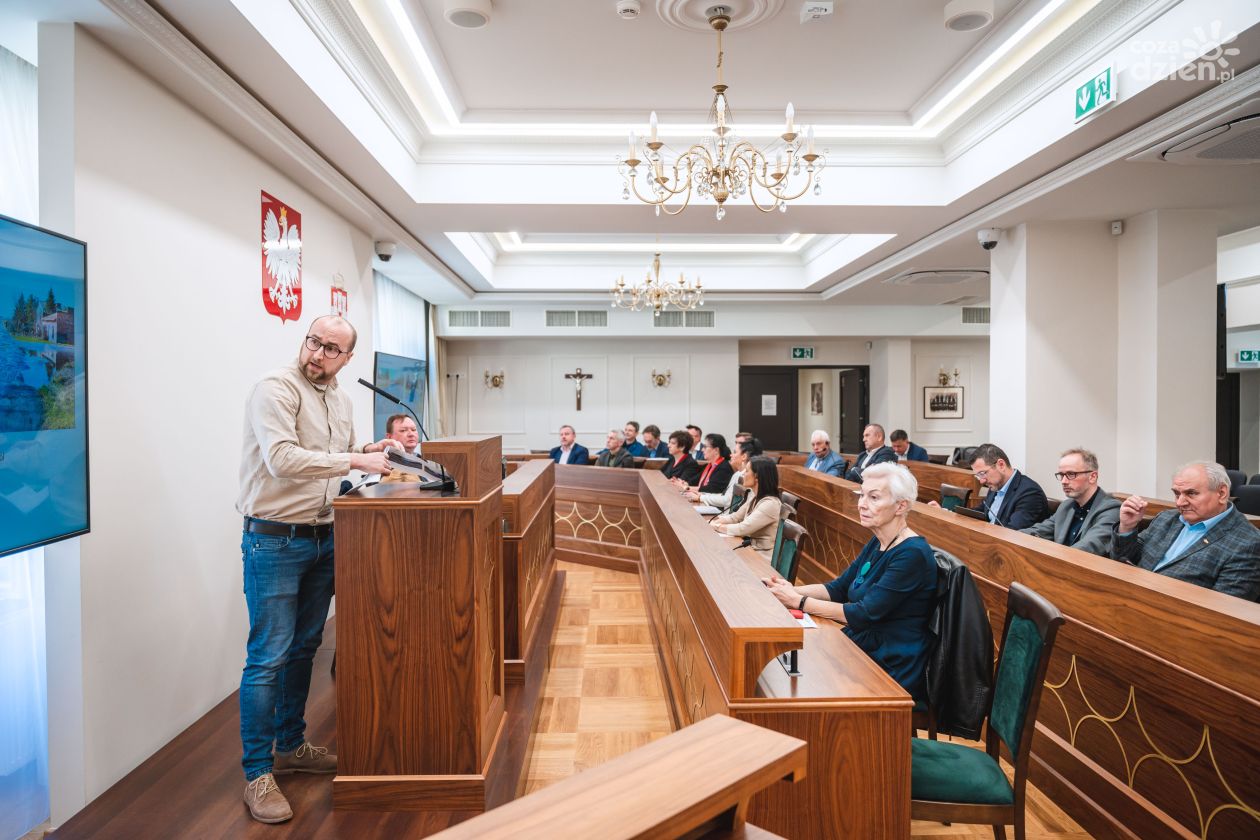 XCIV sesja Rady Miejskiej w Radomiu (zdjęcia)