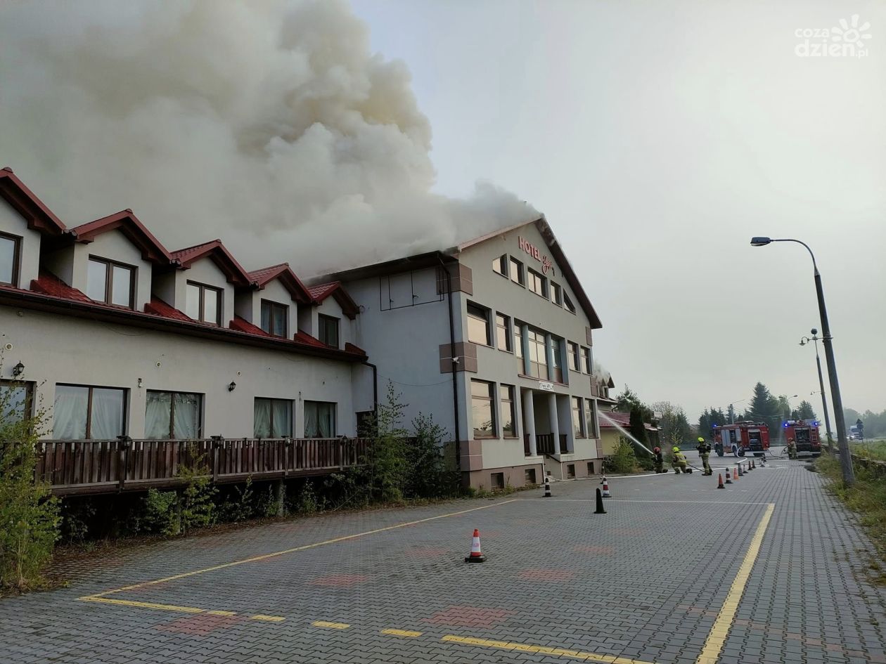Pożar hotelu w Szydłowcu