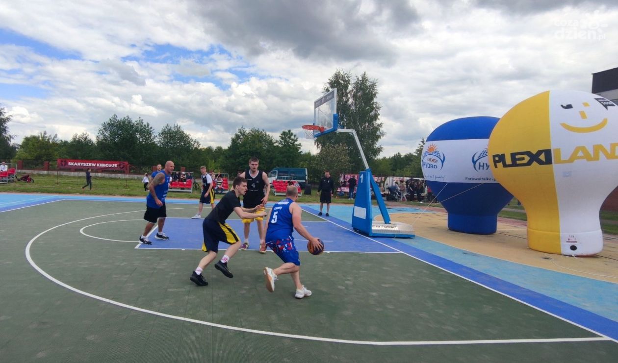 Koszykówka 3x3 i piknik ekologiczny w Skaryszewie