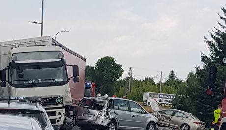 Zderzenie trzech pojazdów na DK9 w Skaryszewie