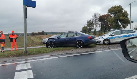 Zderzenie dwóch samochodów w Kuczkach. Sprawca był po alkoholu