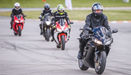 Region Rozpoczął się sezon motocyklowy na Autodromie Jastrząb