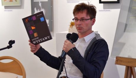 Robert Utkowski „Katalog wystawy” - wystawa fotografii i promocja tomiku poetyckiego w MBP