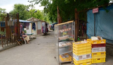 Likwidowany targ przy ul. Struga