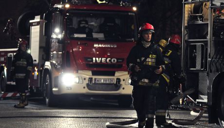 Pożar pustostanu w Milejowicach. Jedna osoba poparzona