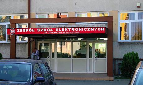 "Elektronik" dziewiąty, "Kochanowski" dziewiętnasty
