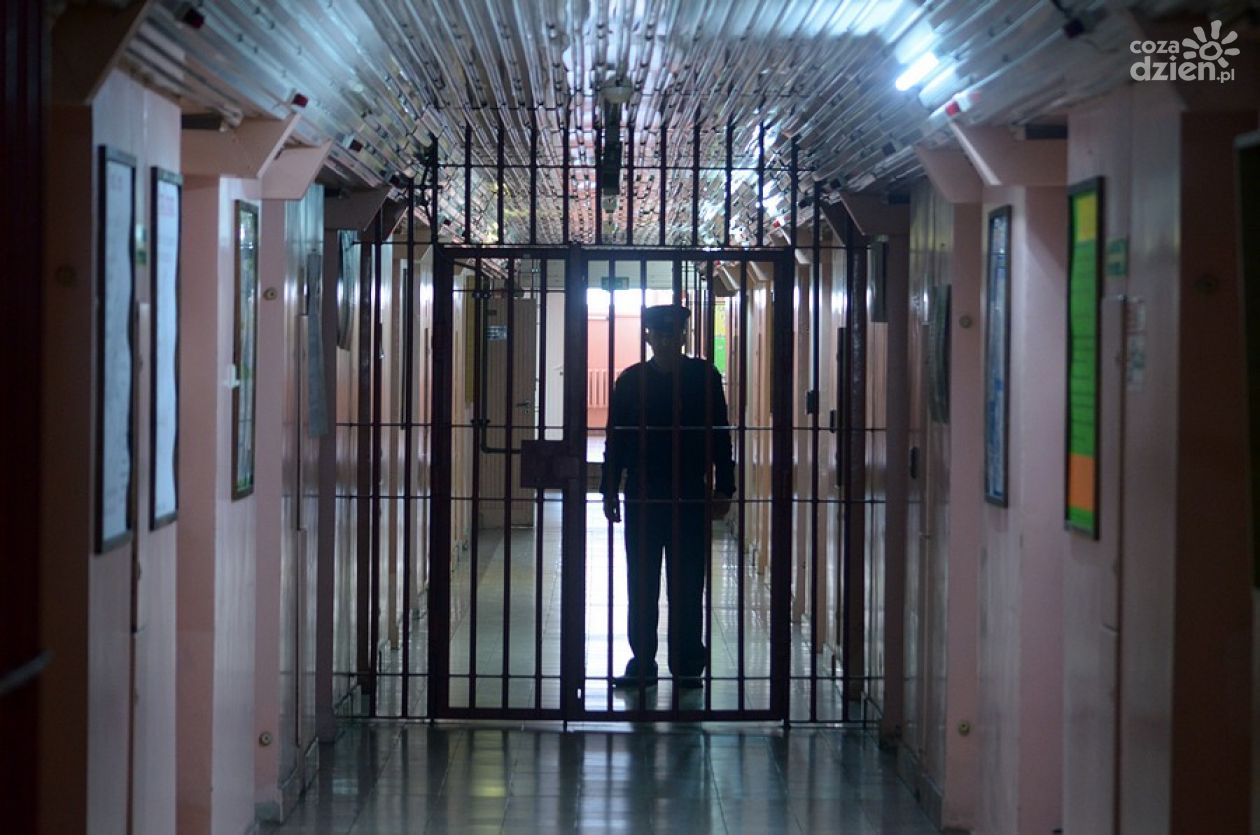Więzienia przygotowane do walki z koronawirusem